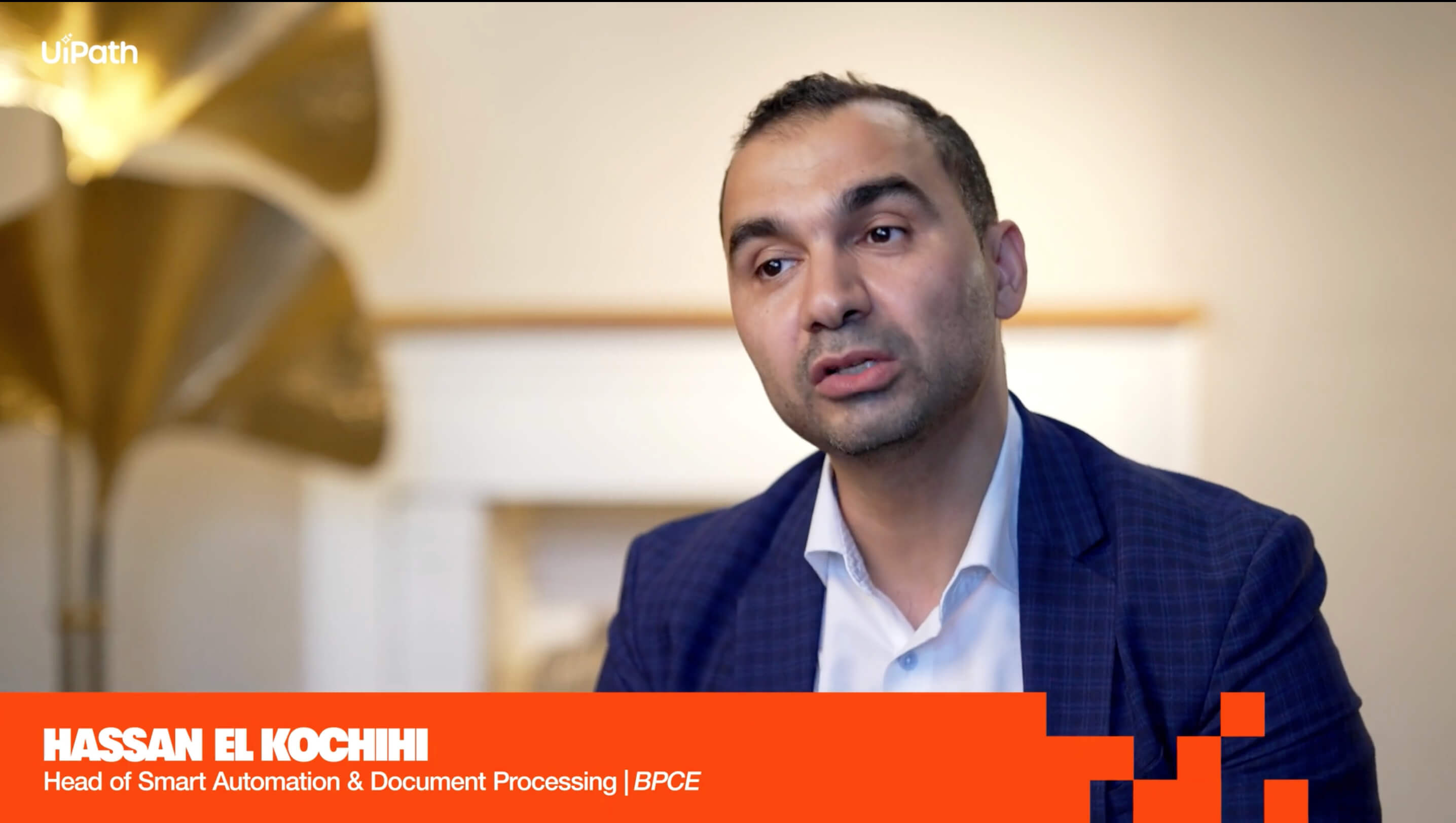 BPCE explore les agents IA avec UiPath pour transformer la préparation des rendez-vous clients