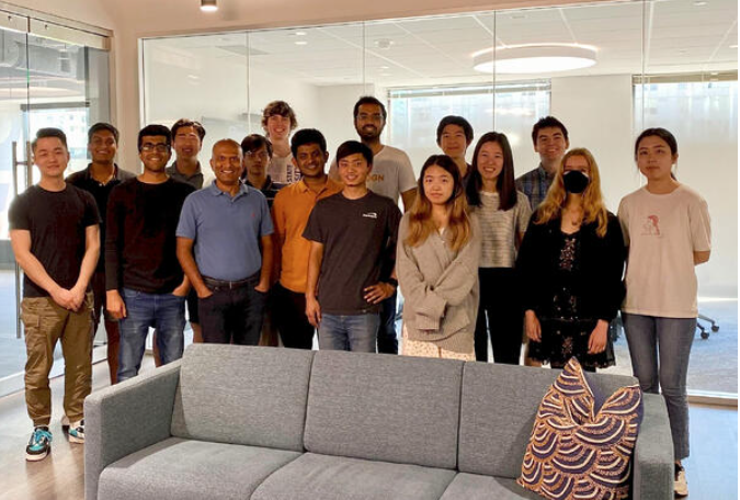 a photo of the 2022 UiPath Summer internship class