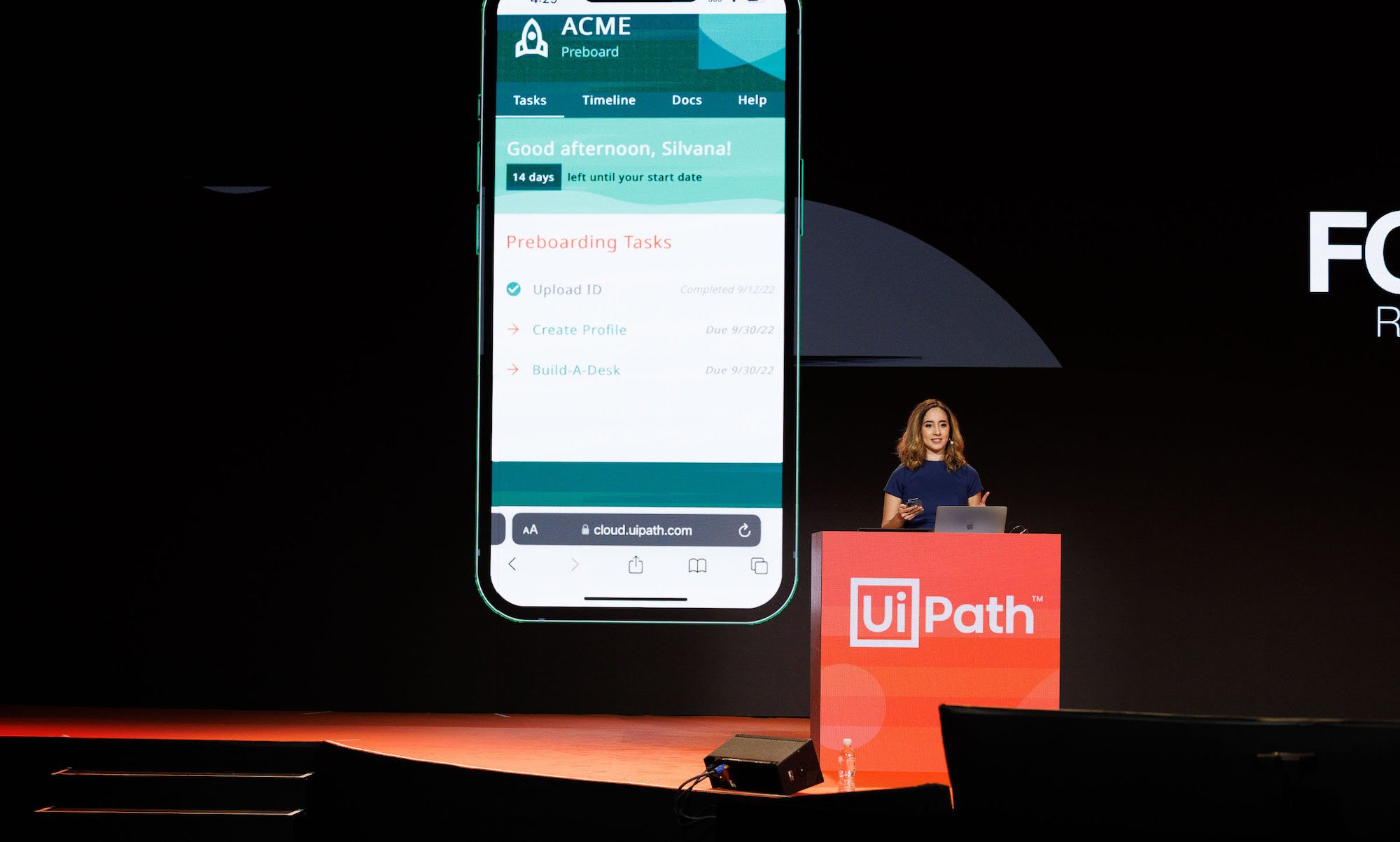 employee onboarding demo with UiPath Apps onstage FORWARD 5