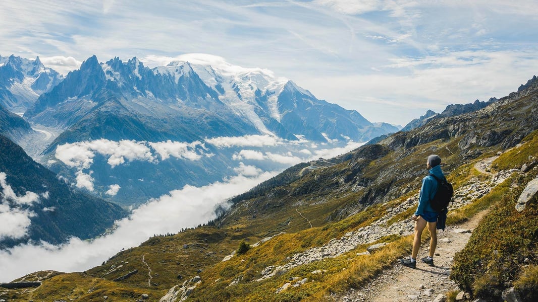 Swiss Re customer story hero image