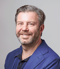 Daniel Dines - UiPath (color headshot)