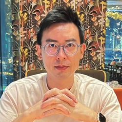 Ming Yin Lau
