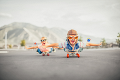 children skateboarding